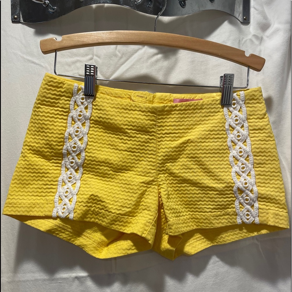 Lilly Pulitzer mini shorts
